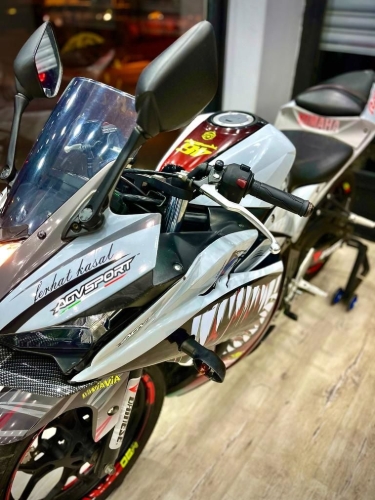 R25 STİCKER SET (2014-2018) resmi