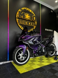 RS 200 STİCKER SET resmi